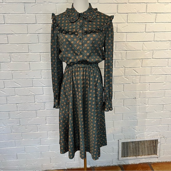 Vintage Dresses & Skirts - Vintage 70s 80s Floral Ruffle Midi Dress Womens medium